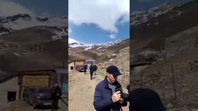 Аварские народные песни поют горянки, Чародинки смотреть онлайн