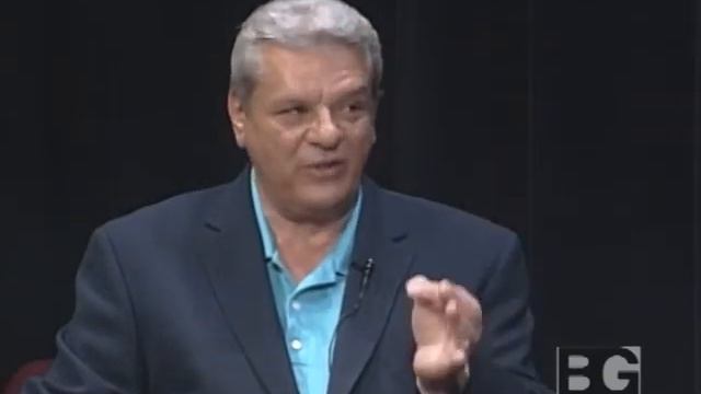 Busy Guy - Tom LoCascio Basset Instructor смотреть онлайн