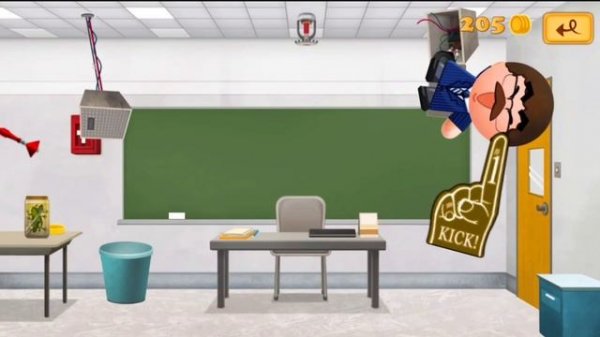 Наказываем Нашего Босса // Beat the Boss 2 (17+)