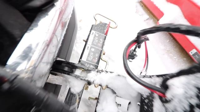 How To Hook Up A Snow Plow - Connecting My BOSS DXT Snow Plow To My Truck смотреть онлайн