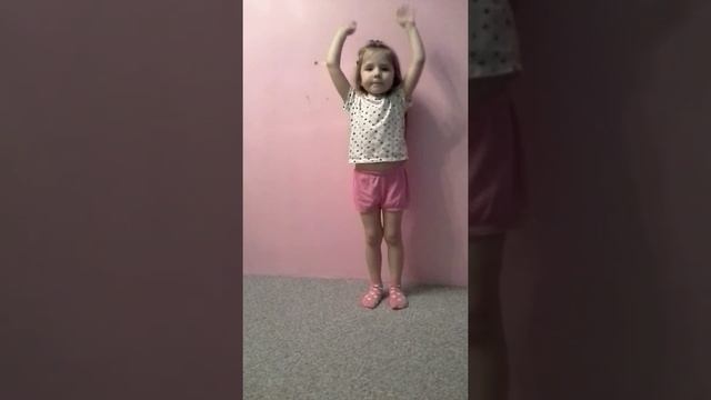 Танцы со звездами песны (Банана Мама) смотреть онлайн