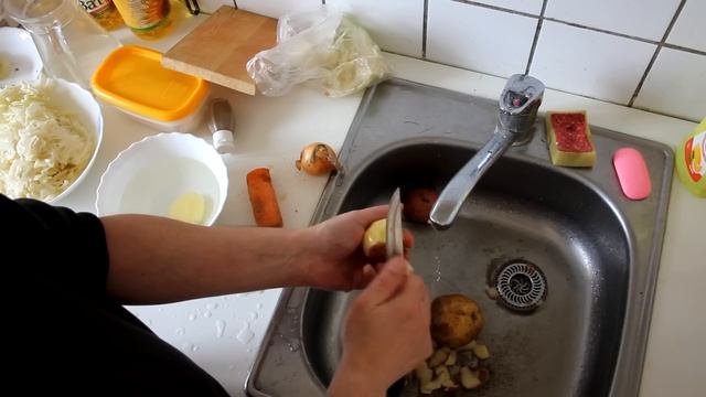 Как почистить картошку: тупо и обычно смотреть онлайн