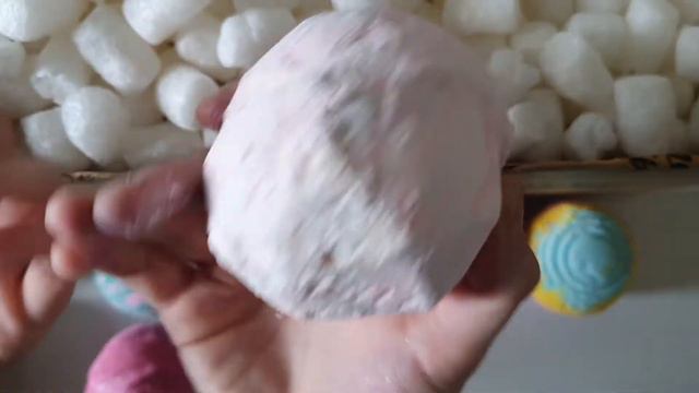 NEW BATH BOMBS FROM LUSH 2022 | Unboxing & Haul смотреть онлайн