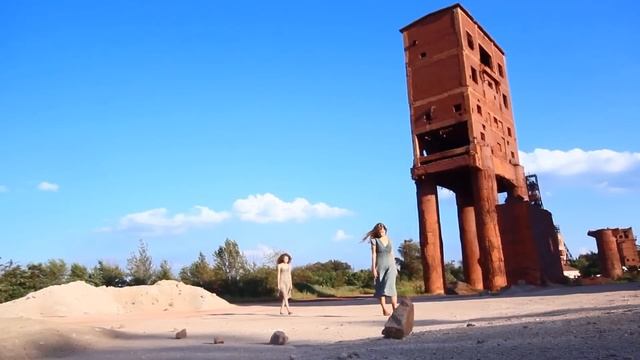 Один в каное - Осінь смотреть онлайн