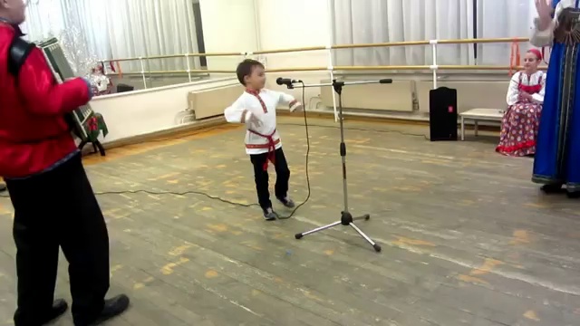 'Во кузнице' русская народная песня смотреть онлайн