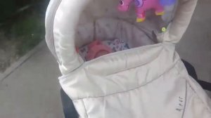 Прогулка с реборном в коляске / прогулка с куклой Реборн / в магазине с куклой Реборн