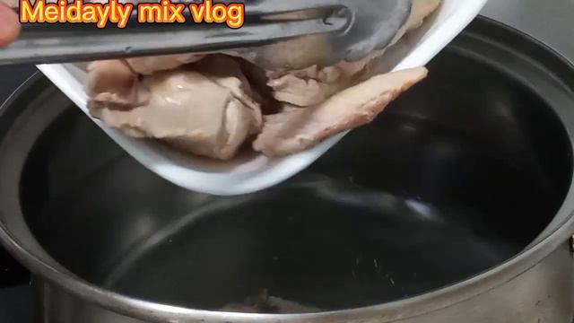 Ginseng Chicken Soup/Replenishes blood and qi смотреть онлайн
