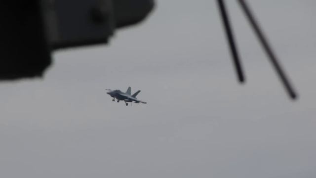 July 24, 2010 - USS Abraham Lincoln's Air Wing Flies On To Begin COMPTUEX (1080p) смотреть онлайн