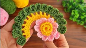 Красивый, огромный и невероятно очаровательный цветок крючком? Фантазия творит чудеса ?