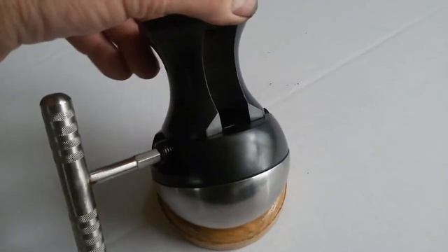 Тиски шаровые (шрабкугель) смотреть онлайн