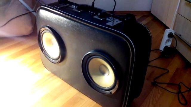 бумбокс в чемодане 2 смотреть онлайн