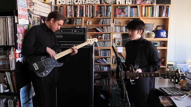 The xx: NPR Music Tiny Desk Concert смотреть онлайн
