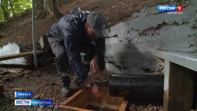 В Ижевске очистили от мусора Чемошурский лес смотреть онлайн