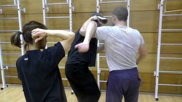 Вадим Старов Защита от Ударов Рукой " Болевой контроль" смотреть онлайн