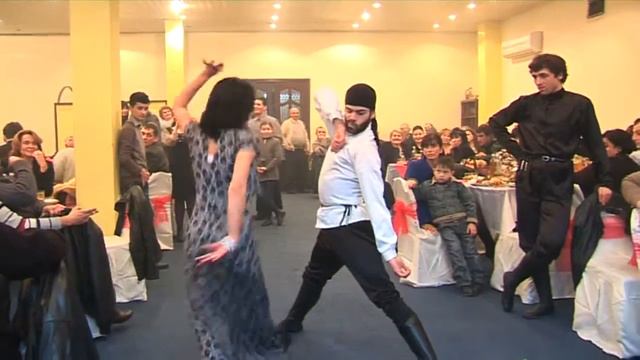 Nato & Koba Tkeshelashvili смотреть онлайн
