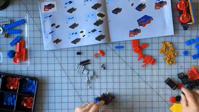 Mould King Dream Castle Train Set unboxing and build смотреть онлайн