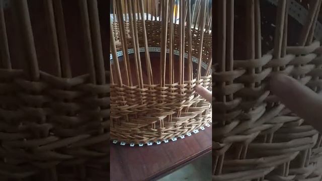 Плету корзину под ёлку.Промежуточный результат.Мои советы. смотреть онлайн
