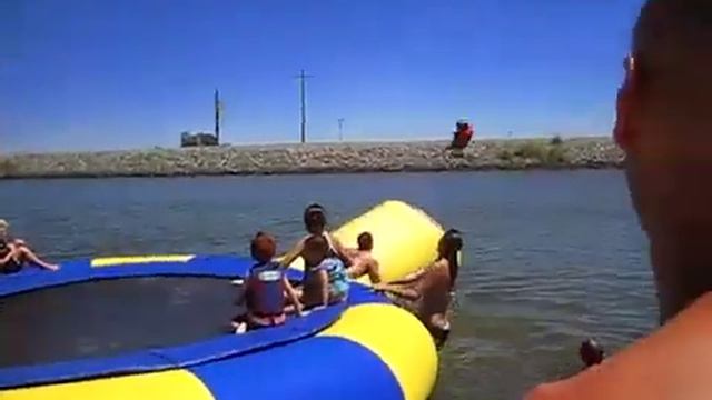 Надувной водный Батут комбо XL от Water-games.ru смотреть онлайн