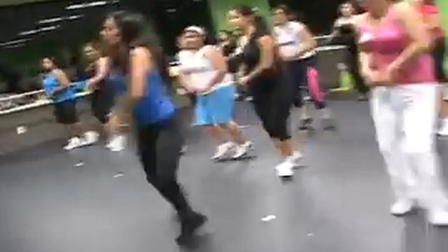 zumba adcition with Liz Vidal Parte 2/4 смотреть онлайн