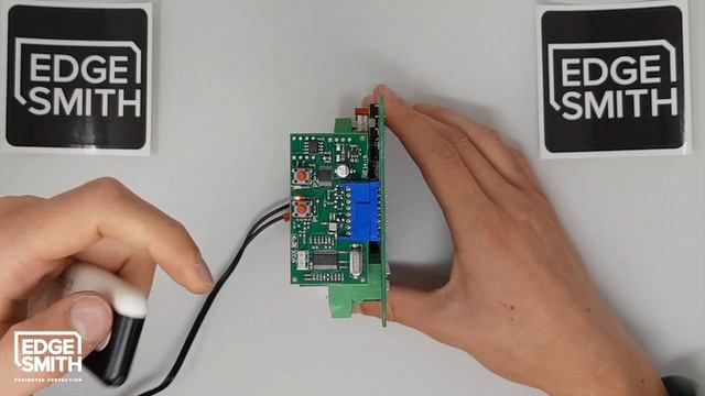 How to Program a SYNUS-2 remote onto a Roger Technologies Plug-in Receiver смотреть онлайн