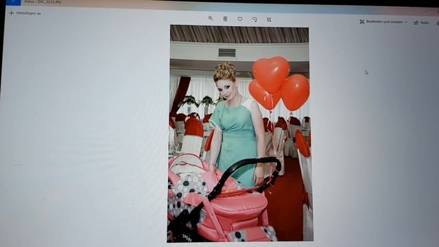 Обещанные фотографии/Частичка нашей жизни до Германии смотреть онлайн