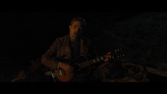 Robert Pattinson's full serenade Honey bun in new DamselMovie clip смотреть онлайн
