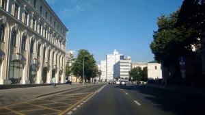 . Поездка в Москва-Сити и к Белому дому на автомобиле