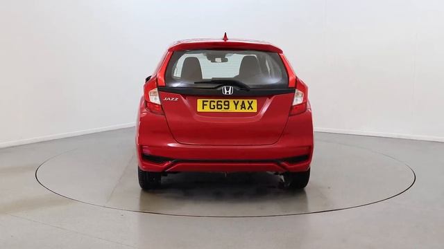 2019 (69) HONDA JAZZ 1.3 I-VTEC SE 5DR CVT смотреть онлайн