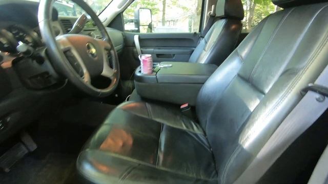 New Wheels For The 2500HD | Towing Mirror Upgrade | Leather Seat Update смотреть онлайн