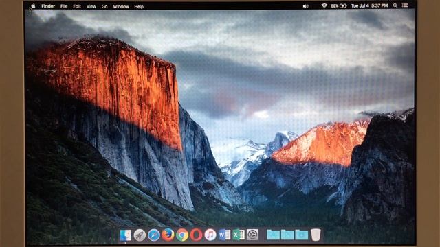 Apple MacBook Early 2009 Intel Core 2 Duo (2017 Review) смотреть онлайн