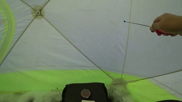 Нашли плотву. Озеро за огородами. Криводановка смотреть онлайн