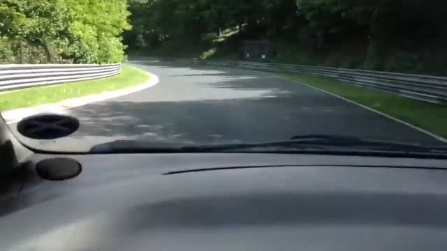 Nürburgring 2012 - Ford Galaxy Lap смотреть онлайн