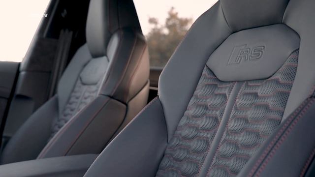 2021 Audi RSQ8 Interior Cabin смотреть онлайн