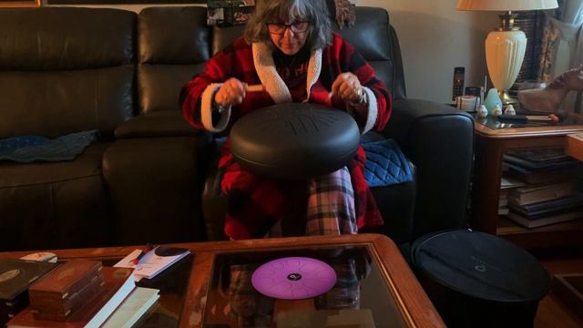 Aquadrum Pro 11 TUNABLE Tongue Drum made by Deniz Gungor inTurkey AMAZING Sound & Variety of Scales смотреть онлайн