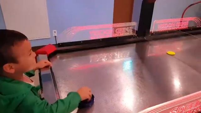 МОРЕ, ГОРЫ, КАРАОКЕ// СЕМЕЙНЫЙ ОТДЫХ В СОКЧО, Ю. КОРЕЯ. смотреть онлайн