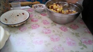 Рецепты для холостяков. Самый вкусный татарский бэлеш. Иң тәмле татар бәлеше..mp4