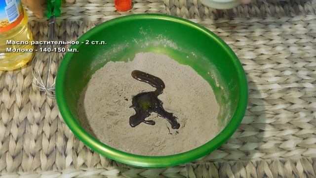 Шоколадный кекс в микроволновке без яиц за 5 минут. Простой и вкусный рецепт! смотреть онлайн