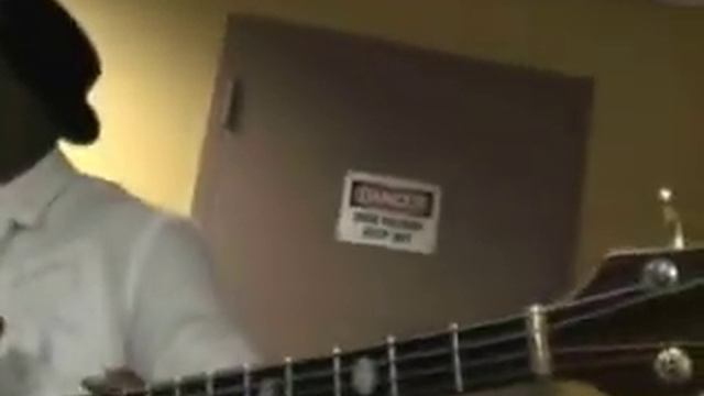 marcus ukelele.flv смотреть онлайн