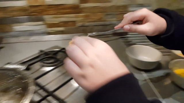 Креветки в кляре смотреть онлайн