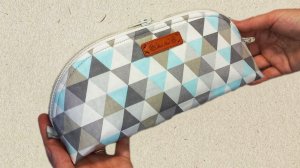 ШЬЮ КОСМЕТИЧКУ/ ПОДРОБНЫЙ МАСТЕР-КЛАСС#шьюсама #ручнаяработа #мастеркласс