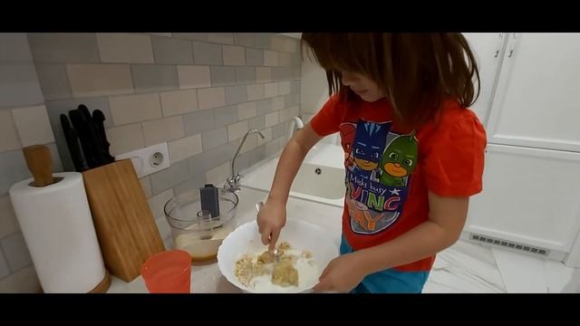 ПРОСТОЙ и ДОСТУПНЫЙ рецепт домашней паски. Пасхальный кулич дома. Готовим вместе c Andrey El Rey. смотреть онлайн