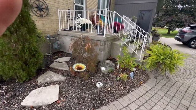 Ландшафтний дизайн руками простих людей.Landscape design by the hands of ordinary people in Canada смотреть онлайн