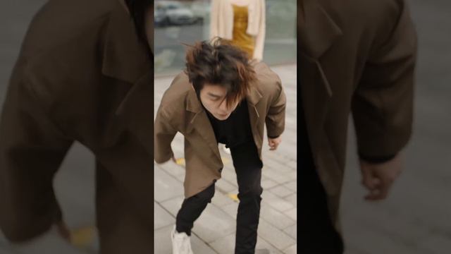 富家千金尋找神醫，卻被小混混當街調戲，幸好帥氣總裁及時趕來解救她！【千金归来】#16-36#复仇#虐恋#短剧#千金#霸总 смотреть онлайн