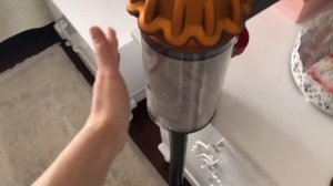 3 огромных МИНУСА пылесоса Dyson V15 / ПЫЛЕСОС Дайсон за 200.000 рублей стоит ли своих денег?