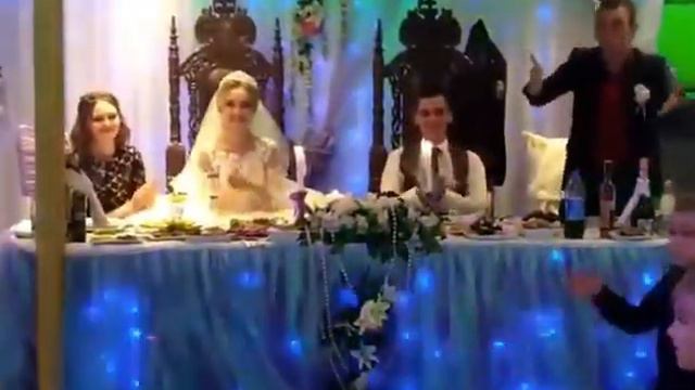 Поздравление мамы невесты!)))