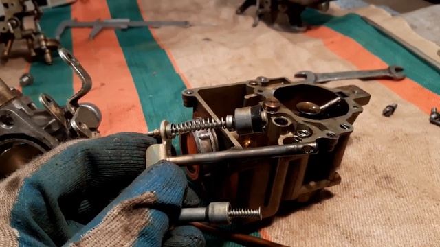 Карбюратор К131А разборка, чистка, меняем прокладки смотреть онлайн