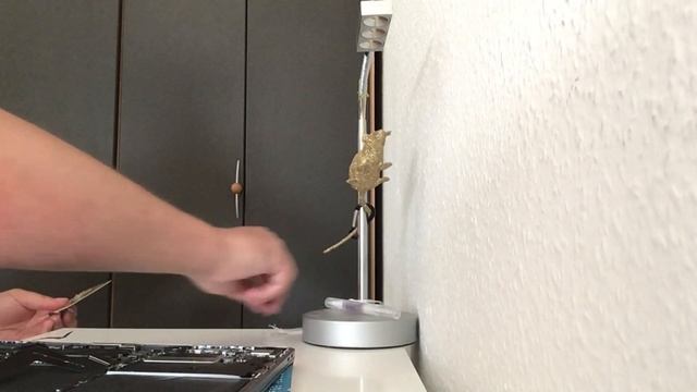 Replacing Battery on (замена аккумулятора/батареи на) MacBook Pro A1708 EMC 3164 смотреть онлайн