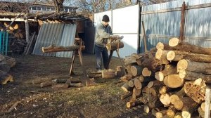 Распиловка дров - удобное приспособление!