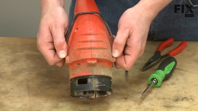 Black and Decker String Trimmer Repair - How to replace the Edge Guide смотреть онлайн