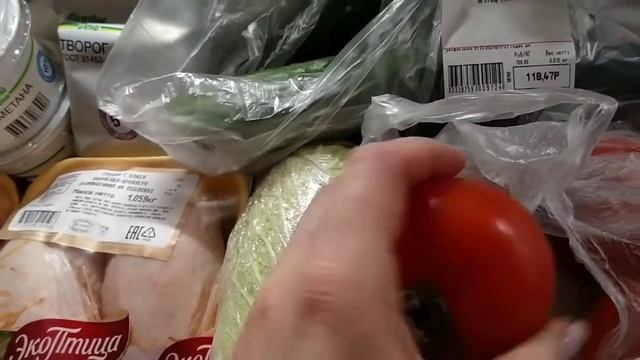ЗАКУПКА/ОБЗОР продуктов на неделю на 2400 рублей смотреть онлайн